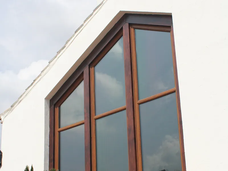 Bow Windows — Gallery Southgate